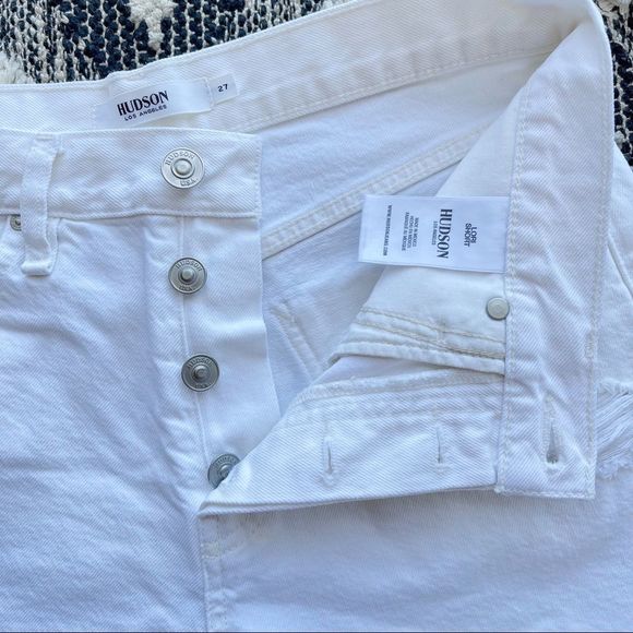 HUDSON Lori High Rise White Destructed Shorts sz 27 - Picture 4 of 10
